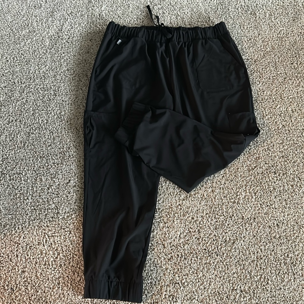 Scrub pants